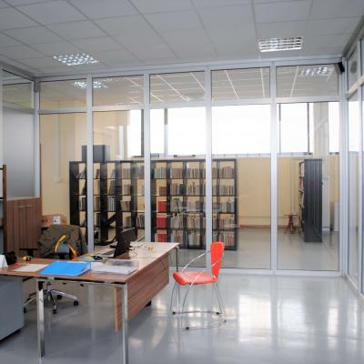 Uffici, show-room e aree commerciali