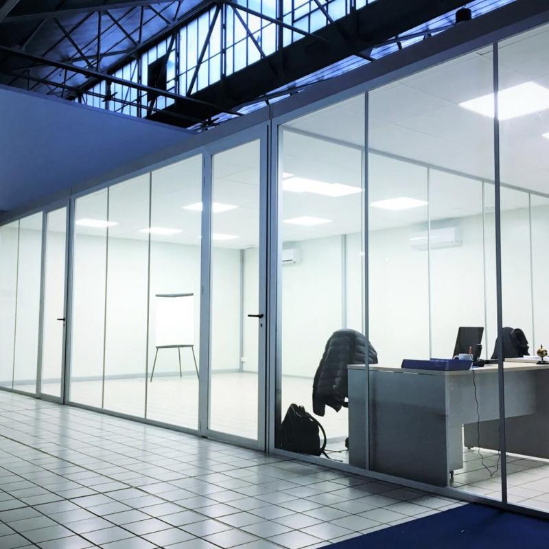 Uffici, show-room e aree commerciali