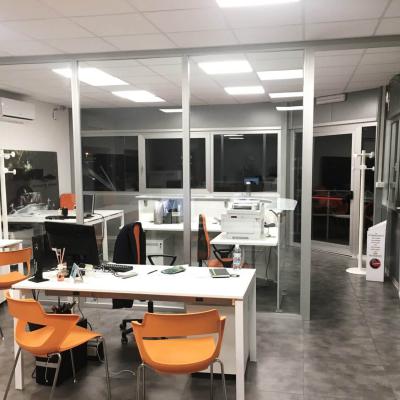 Uffici, show-room e aree commerciali